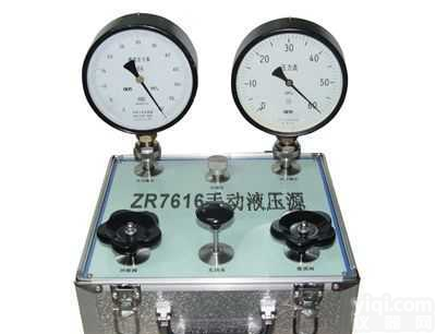 <em>ZR7616  手动液压源</em>