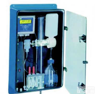 <em>DWG-5088  工业钠度计</em>