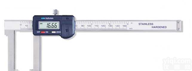 <em>112</em>-<em>111</em>  圆柱头外槽数显卡尺