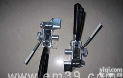 <em>LHQA</em>-B  <em>不锈钢带</em>打包机