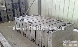 <em>齐全</em>  <em>铸铁</em><em>方箱</em>