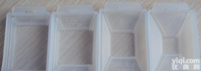 <em>一次性组织包埋底模</em>