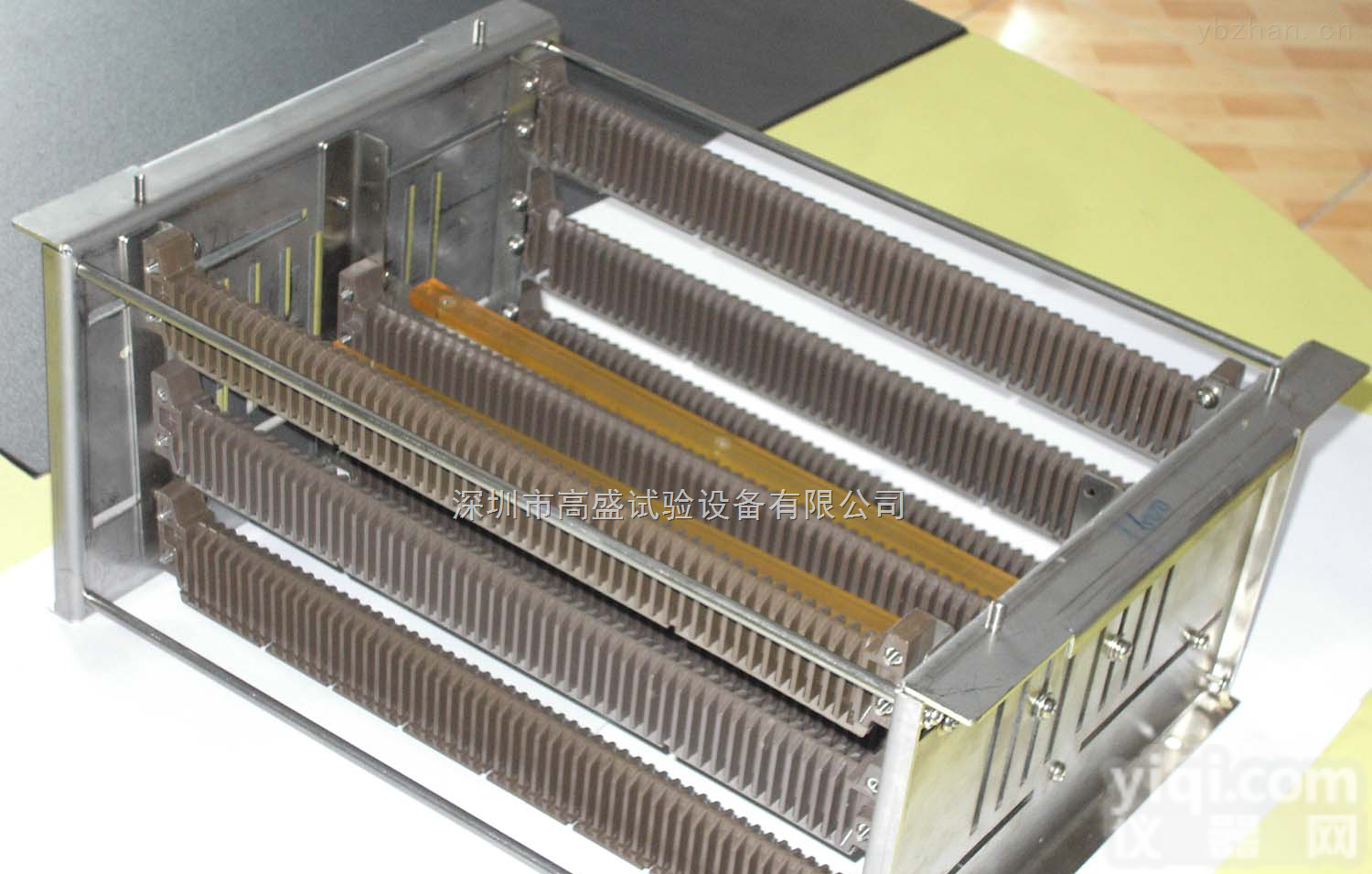 <em>ZH-TE03  玻璃篮</em>