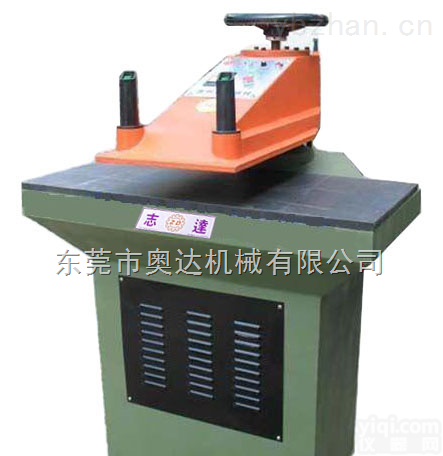 ZD-Y-16T  供应<em>奥达</em>摇臂式<em>裁断机</em>，下料机ZD-16T