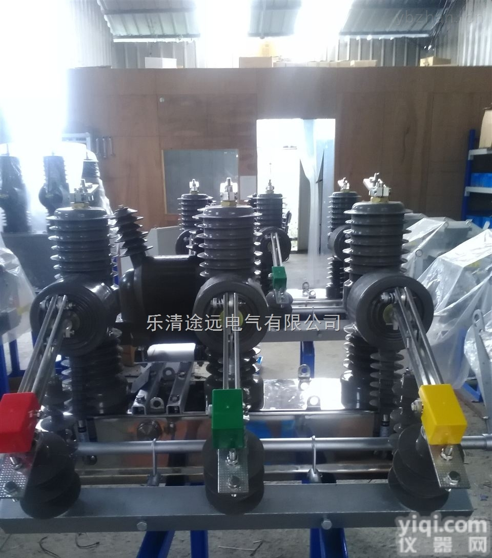 ZW32-12/<em>2000</em>-31.5  ZW32-12/<em>2000</em>-31.5高压真空断路器