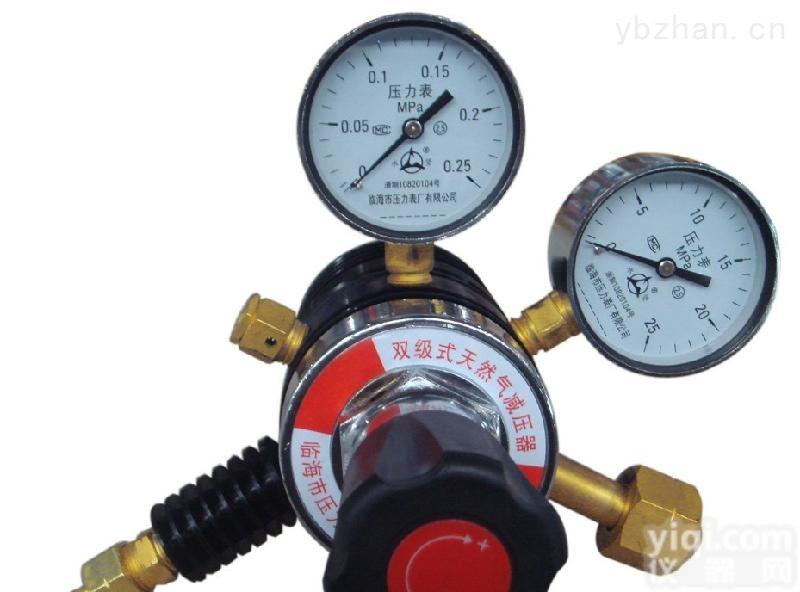 不锈钢<em>减压器</em>、气体<em>汇流排</em>、氧气<em>减压器</em>、