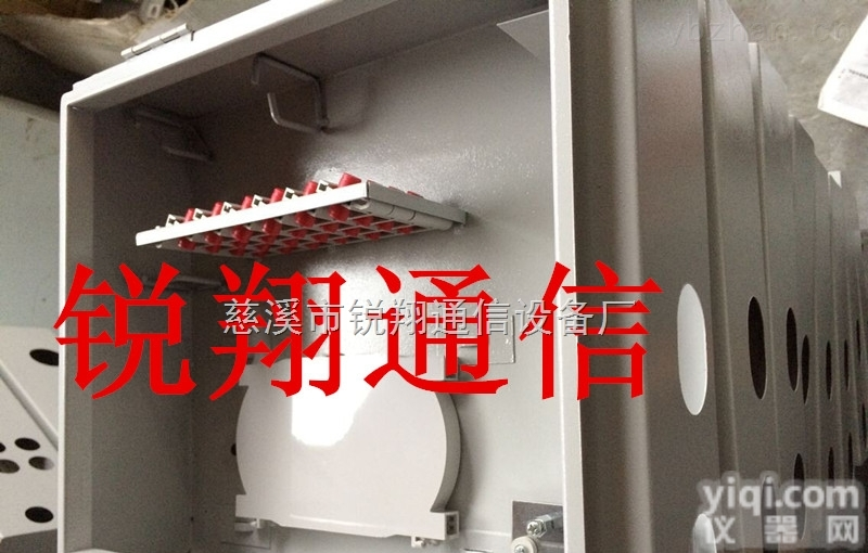 24芯  <em>室外</em><em>壁挂式</em>24芯<em>光纤</em>配线箱 免运费