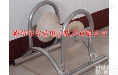 耐用禁摔<em>尼龙</em><em>滑车</em>齐全  耐用禁摔<em>尼龙</em><em>滑车</em> 厚钢管<em>滑车</em>