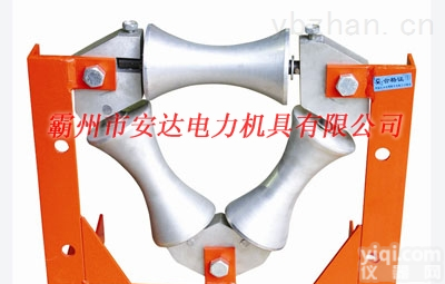 <em>三轮</em>定位电缆<em>滑车</em>齐全  <em>三轮</em>定位电缆<em>滑车</em> <em>三轮</em>环式电缆<em>滑车</em>