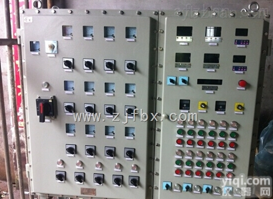 浙江双<em>电源</em>带<em>转换开关</em>防爆配电箱