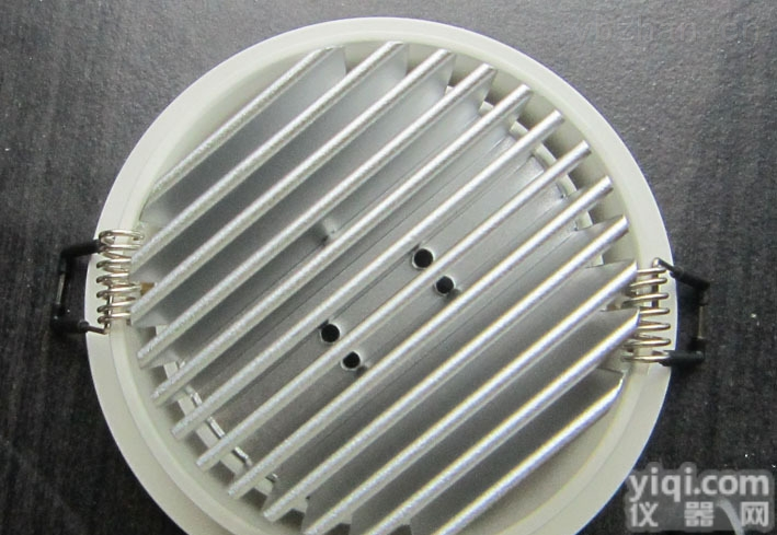 白色<em>喷粉</em> <em>喷粉</em>加工 五金灯饰喷涂喷漆 <em>静电喷涂</em>