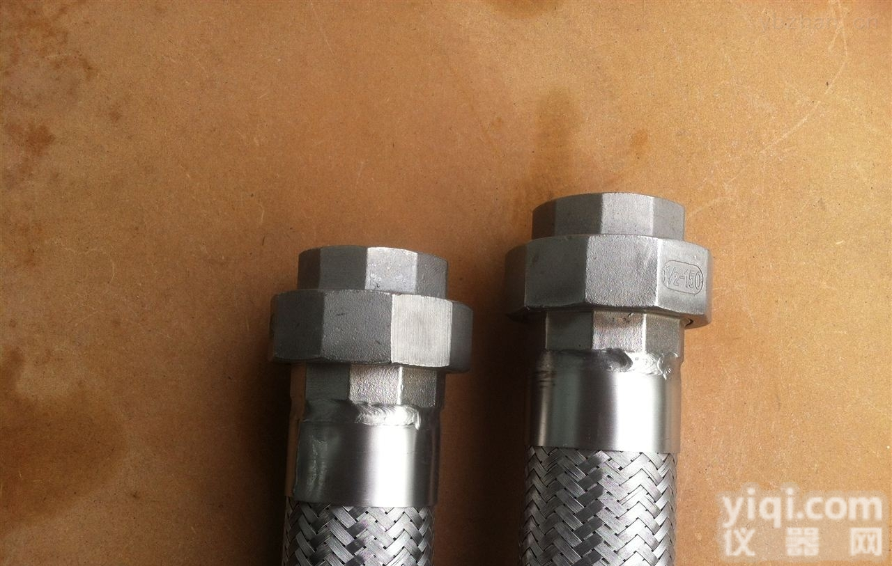 304<em>耐高温金属软管</em>