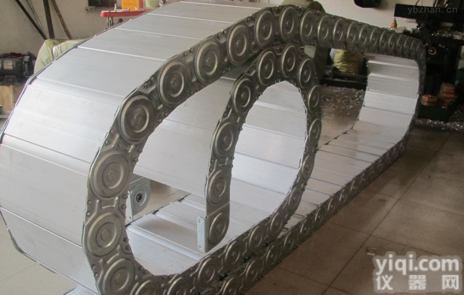 <em>锻压机械</em>油管钢铝<em>拖链</em>