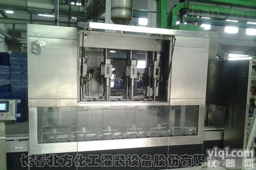 ZGX-50  2L～10L小桶直列式定重式全自动<em>灌装线</em>|防爆<em>灌装机</em>