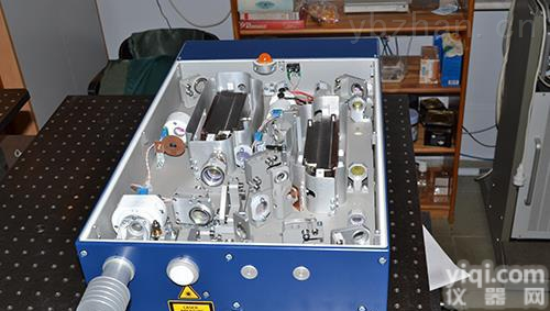 LQ830  Solar固体激光器<em>高功率</em>窄线宽Nd:YAG<em>脉冲</em>激光器LQ830