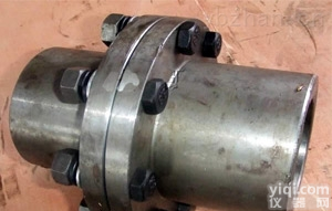 <em>凸缘联轴器</em>