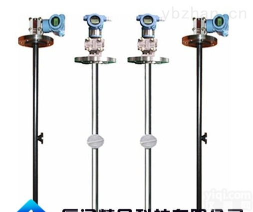 <em>管道式在线液体密度计</em>