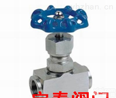 <em>J13W型针型阀</em>  <em>J13W型针型阀</em>