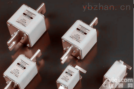 RS0-1000A  500V有<em>填料</em>管式<em>快速</em>熔断器