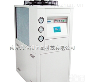 FDLARxx  <em>风冷一体式小型工业冷水机</em>
