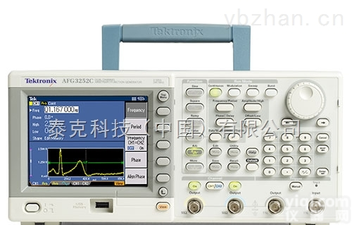 <em>AFG3000C 任意函数发生器</em>