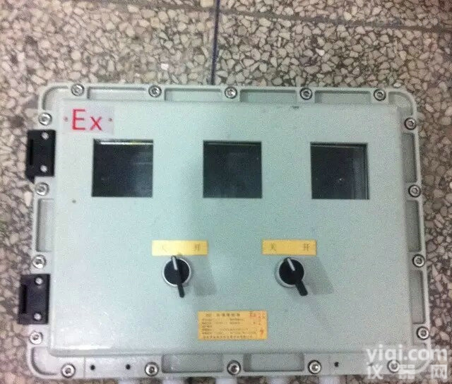 <em>拉丝</em>机<em>防爆</em>按钮箱