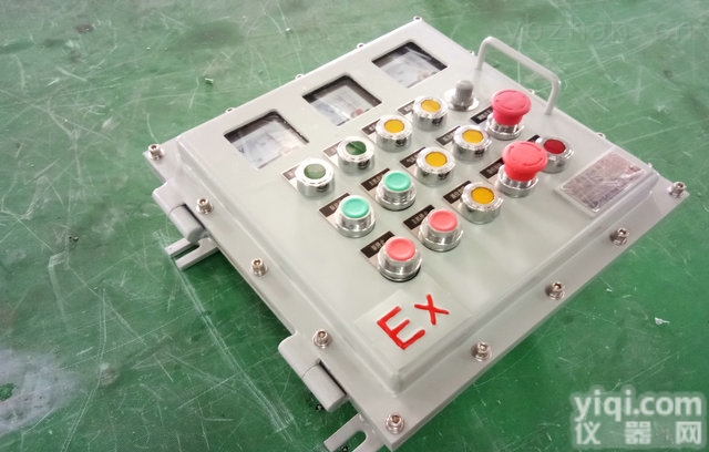 <em>拉丝</em>机<em>防爆</em>防腐操作箱